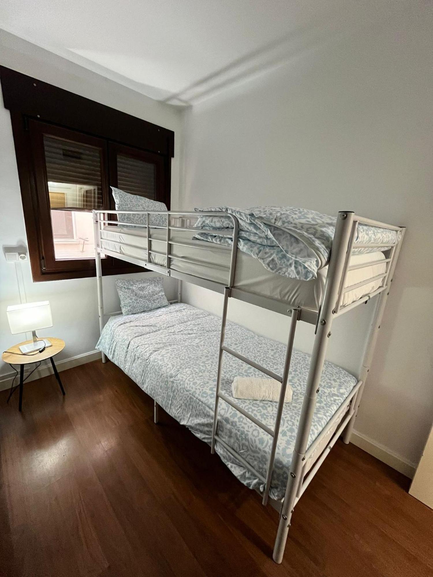 Lägenhet El Torcal Residences With Free Parking *